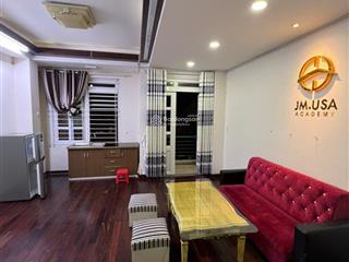 Cho thuê phòng ban công trung sơn 40m2, lầu 1, full nội thất, phòng sàn gỗ đẹp. 6,5 triệu/tháng