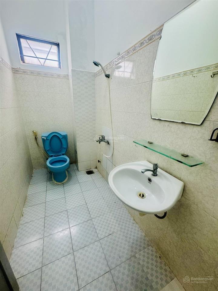 Cho thuê phòng giá rẻ tại khu dân cư trung sơn 25m2, cửa sổ rộng, phòng mới, không chung chủ. 4 tr