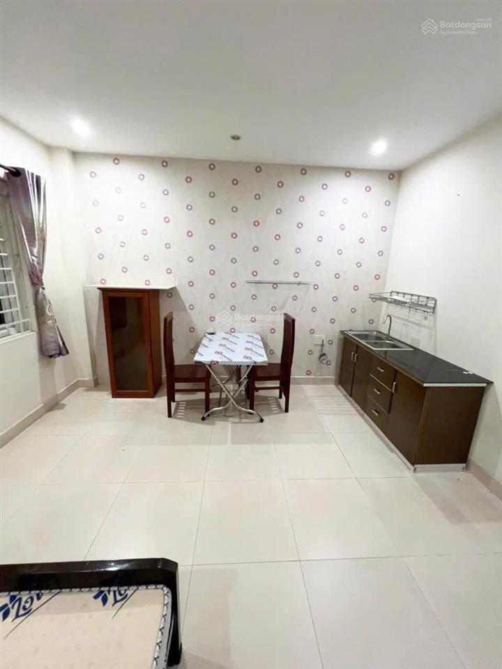 Cho thuê phòng khu dân cư đại phúc 30m2, có thang máy, phòng mới, nội thất đầy đủ,an ninh. 5 triệu