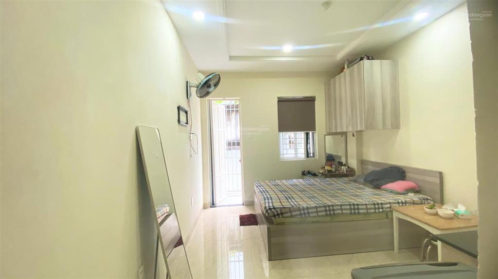 Phòng trọ có ban công khu dân cư trung sơn 30m2, nội thất đầy đủ, an ninh. 4,5 triệu/tháng