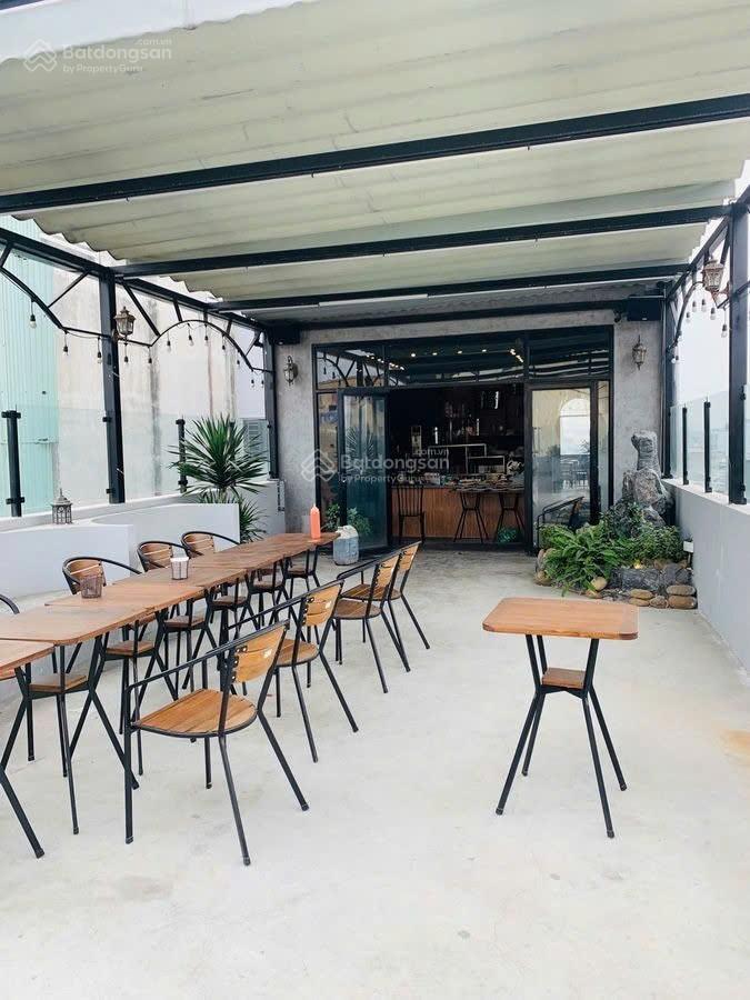 Siêu vip toà văn phòng 9 tầng,160m mặt phố đoàn thị điểm,đống đa,hà nội,dòng tiền 3tỷ/năm,giá 103ty