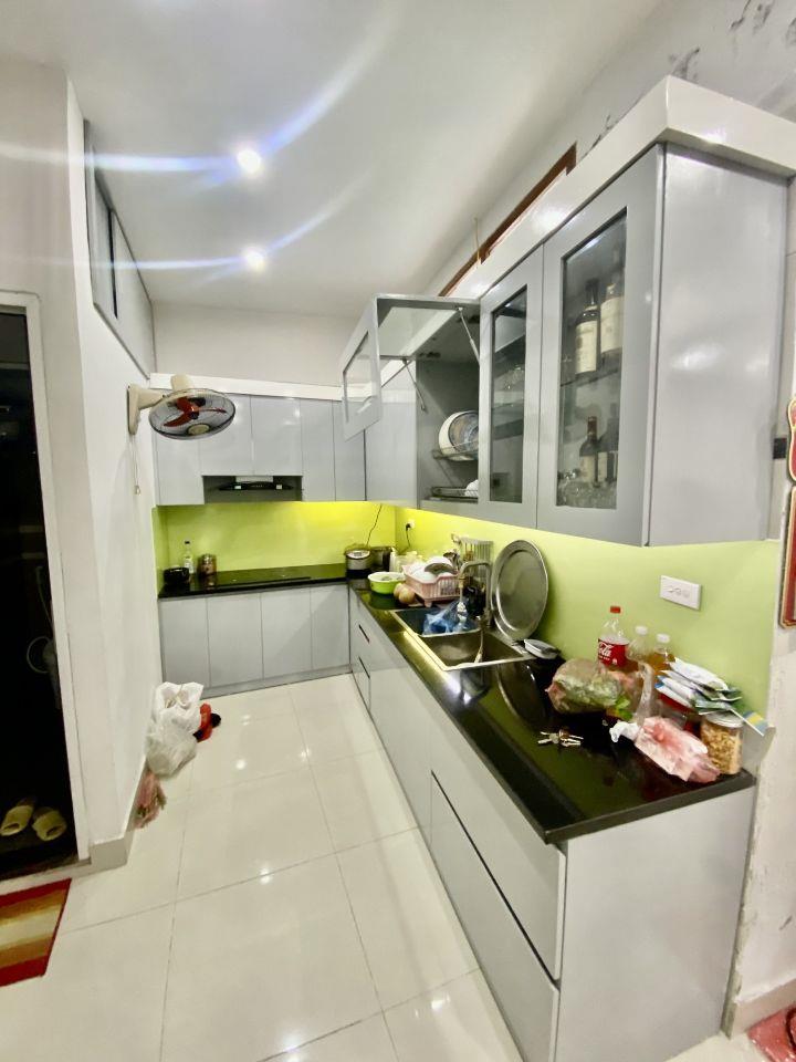 63m2 Nhà Hoàng Cầu - Ngõ Nông – Nhà Đẹp – Gần Hồ Mát Thơ Mộng – 2 Thoáng – 9.99 Tỷ 