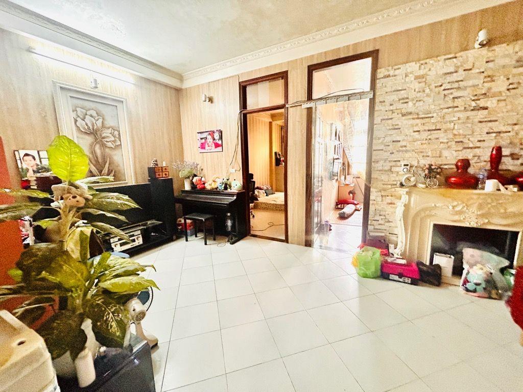 Bán nhà Thịnh Hào Dân Xây-2 Thoáng Rực Rỡ–Ô Chờ Thang Máy–3 Bước Ra Oto - 40m2 