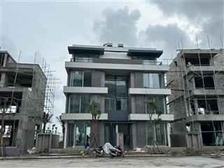 Quỹ căn ngoại giao đẹp. căn biệt thự tứ lập 4 tầng đẹp nhất còn lại. view hồ và tthc mới. ngang 9m
