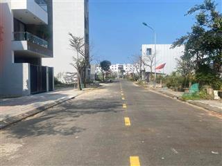 Bán nhanh lô đất đường thông ra nplan, đường txn rộng 7m5 (dt 5x22m), giá đầu tư .  0818 821 ***