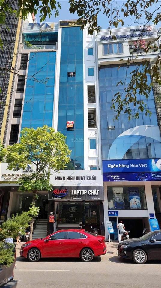 Sàn vp 65m2  đầy đủ tiện ích  mặt phố nguyễn hoàng  nhanh tay thì còn