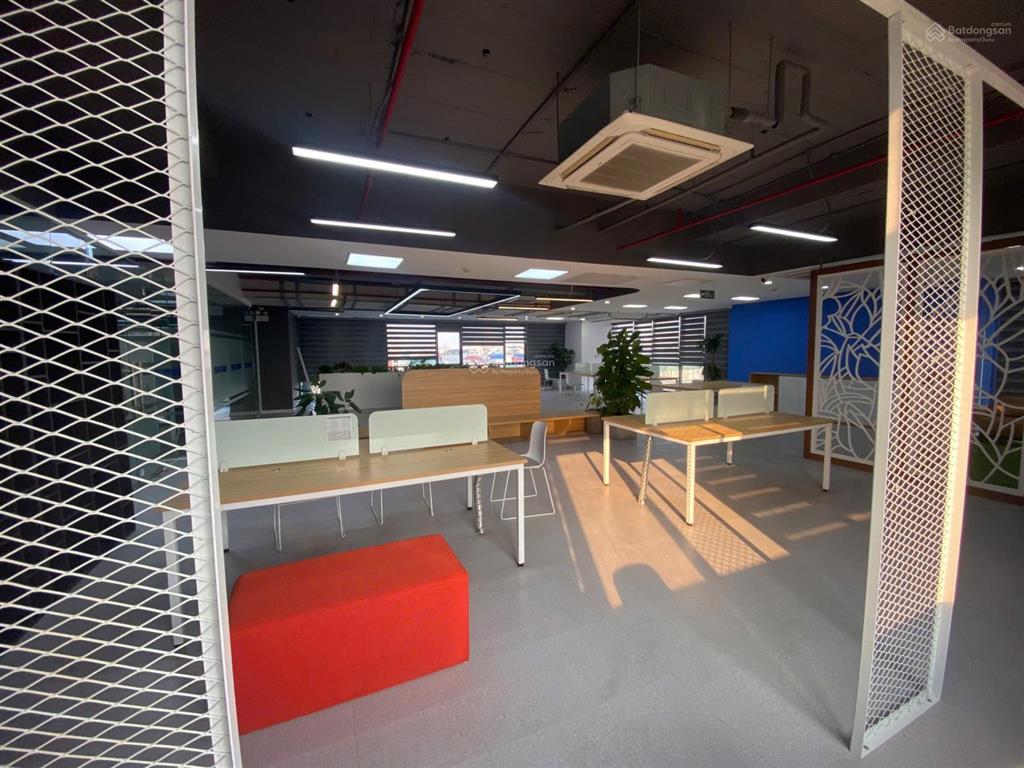 Chính chủ cho thuê sàn vp toà sme  ngay ngã tư quang trung  hà đông