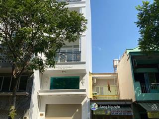 Bán nhà mtkd kết hợp 11 chdv mặt tiền đường đỗ thị lời quận 3, 7 tầng tm giá 26.9 tỷ.