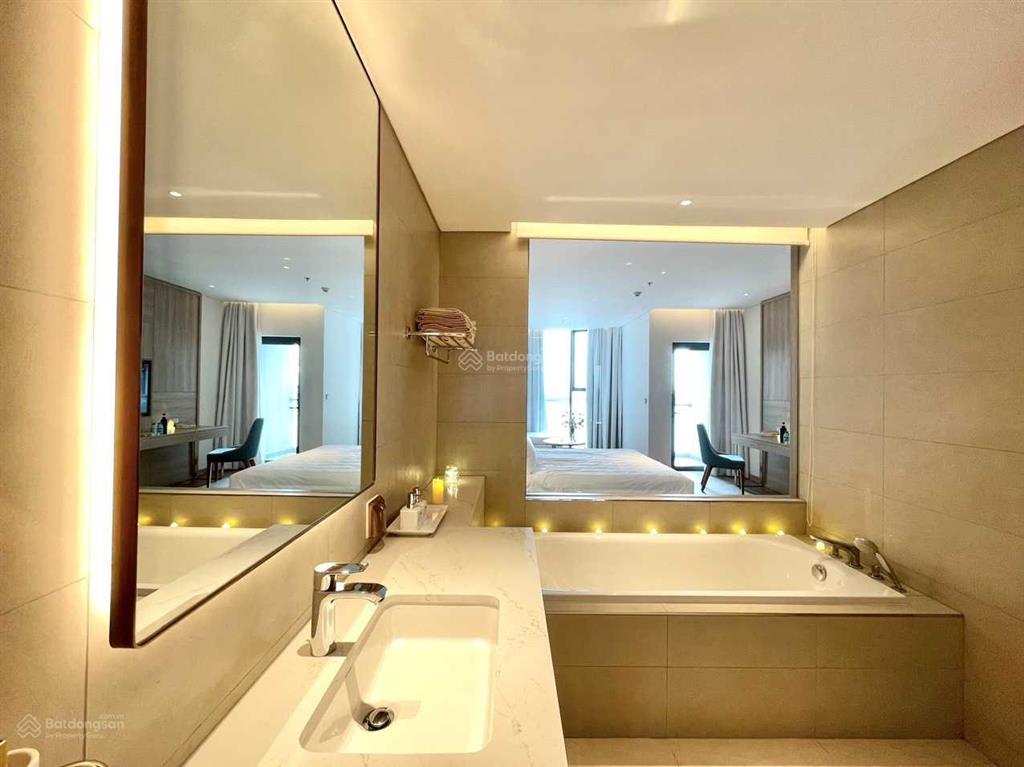 Bán căn a la carte hạ long bay 45m2 2tỷ , sổ đỏ cầm về ngay. 0855 503 ***