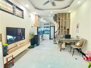 Chuyển ra lk bán nhà đầu phố quang lãm lô góc mặt ngõ thông 33m2x4t (để lại hết nội thất như ảnh)