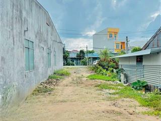 Bán gấp lô đất thổ cư mtđ nguyễn kim cương sát ubnd xã tân thạnh đông, dt 240m2, giá 980tr, shr