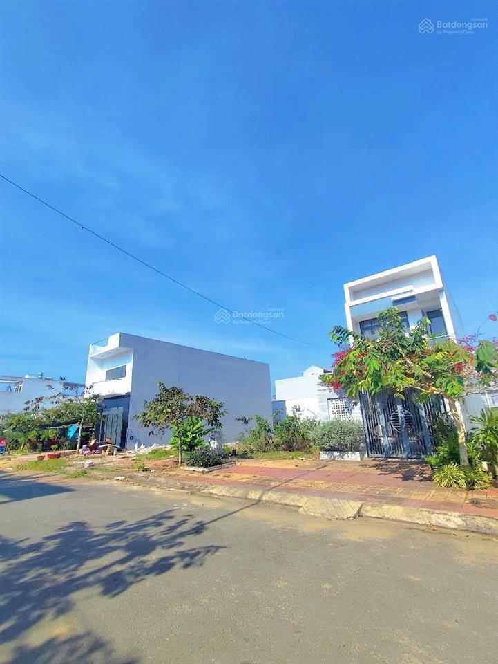 Bán gấp lô đất khu tđc cây quéo, tt. long điền, dt 95m2, giá 590tr, 0909 583 *** nhân