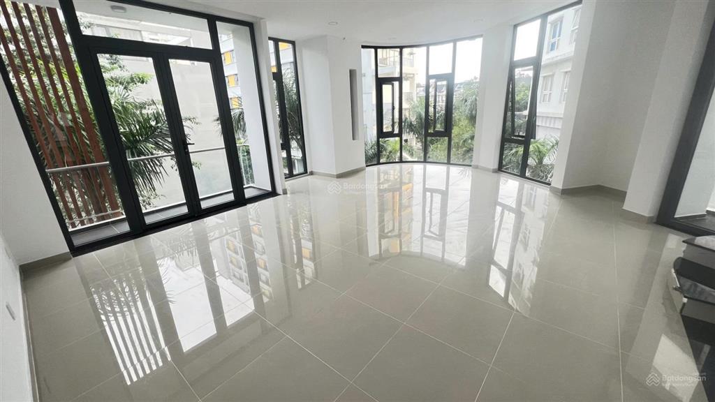 Nhà mặt phố lê đức thọ, p. 15 gò vấp, dt 151m2 chi với 16 tỷ