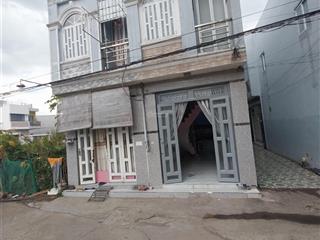 Bán nhà riêng tại đường 826c, 1,2 tỷ, 29m2, 2pn, 2vs, cần giuộc, long an