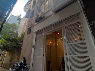Cực hiếm! nhà đẹp 4 tầng phố hào nam, 50m ra phố, 1 nhà ra ô tô tránh, thông quan thổ 1, chỉ 6,1 tỷ