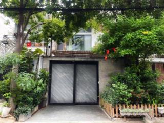 Cho thuê nhà nguyên căn 140bis nguyễn đình chính p.11 q.phú nhuận
