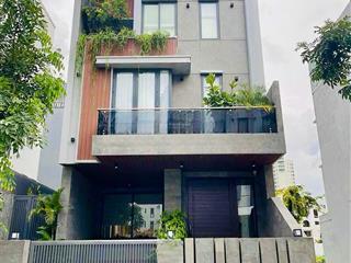 Chủ nhà có dự định đi nước ngoài nên cần cho thuê gấp nhà gần chợ hoàng hoa thám