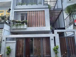 Siêu phẩm biệt thự cao cấp  339 lê văn sỹ, p12, quận 3