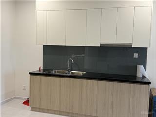 Mình cần bán lại căn hộ the maison đang có hđ thuê tầng đẹp .  0942 878 *** ms tú