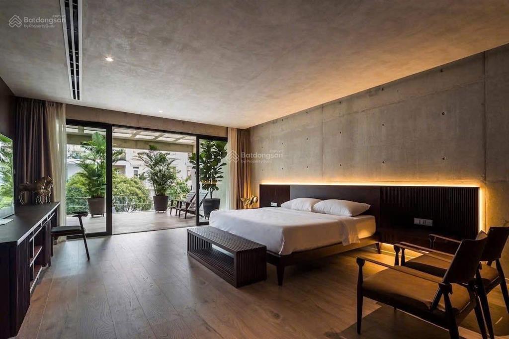 Nhỉnh 130 tỷ sở hữu biệt thự khu khách sạn đệ nhất tân bình ngang 35m full nội thất cao cấp