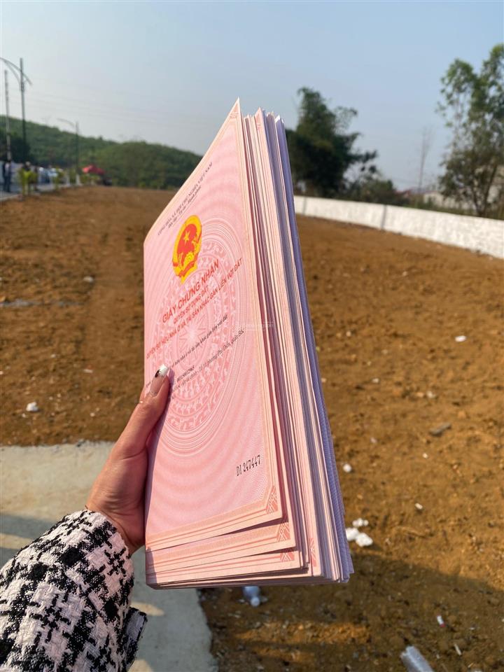 Bán lô đất 94m2 đối diện ký túc xá đại học quốc gia hn