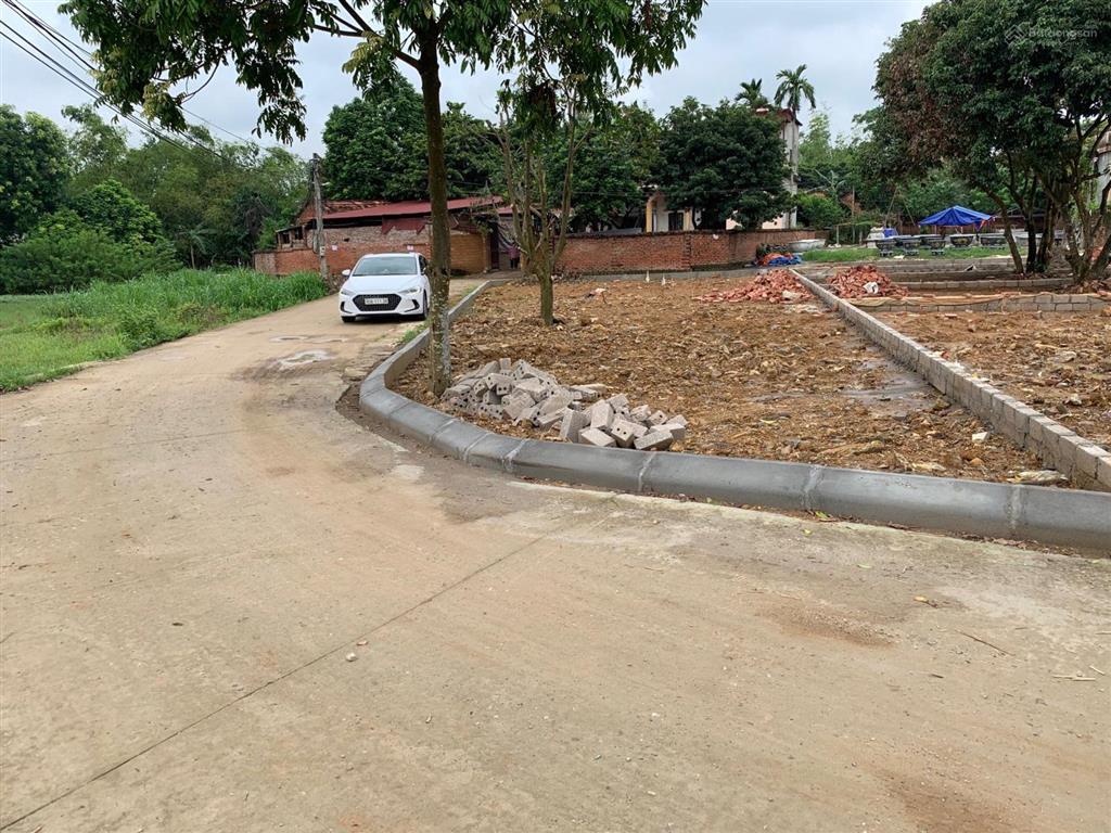 Cần bán đất 86m2 sau siêu thị đức thành cách tl420 300m xây trọ tốt (không tiếp môi giới)