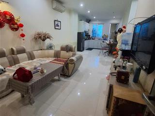 Chính chủ bán ch 70m², 2pn, 2vs, nội thất tiện nghi, ct13 ciputra  tây hồ.