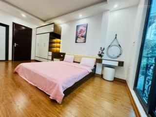 Chính chủ bán nhà 30m2 x 4 tầng, nhà đẹp về ở được luôn, ngõ ô tô nghĩa tân, cầu giấy. 6,3 tỷ.