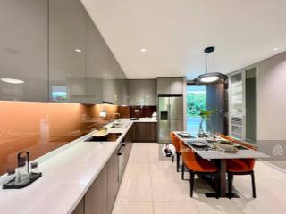Bán gấp căn 3pn t11.xx.03  căn hoàn thiện, diện tích lớn 134m2  infiniti keppel q7