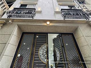 Bán toà chdv phú diễn đường ôtô. 70m2 x 7t thang máy. 22 phòng kk. giá tốt.