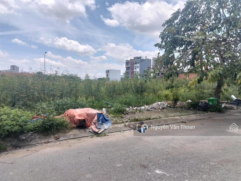 Cần bán 1 cặp liền kề kdc phước thiện