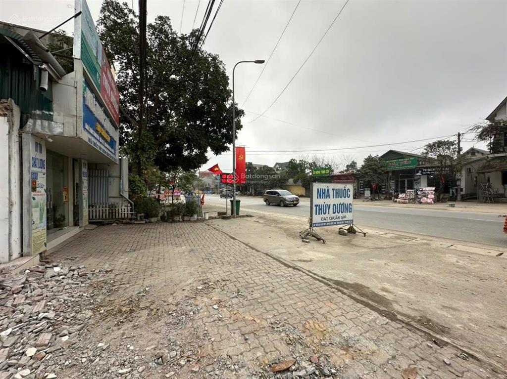 Bán 8,44m quốc lộ 6, kcn lương sơn, cách trung tâm hn 30km