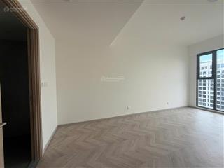 Tòa b căn số 11 masteri centre point view sân thể thao, sáng cà phê view xanh mát