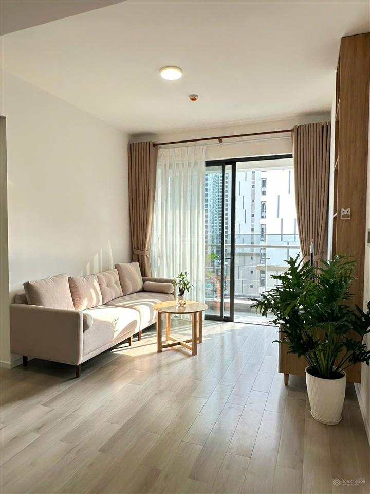 2pn mcp tháp a căn 10, view nội khu xanh mát, full nội thất, sẵn sổ, giá chỉ 5.05 tỷ (btb)