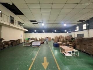 Kho xưởng bình tân dt 1.500m2 giá 112 triệu/th pccc vách nền epoxy đường xe cont sân bãi