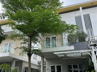 Bán biệt thự melosa khang điền, full nội thất cao cấp, ngang 8m, đi thẳng ra ngay hồ bơi trung tâm