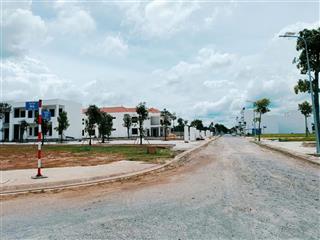 Cần bán gấp lô đất ngay cổng vsip 2 bình dương, 990tr/80m2 kinh doanh cho thuê buôn bán dễ dàng