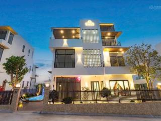 Tôi muốn bán căn biệt thự hoa hậu 254m2 lô góc đường trục chính mặt hồ công viên. đẹp nhất dự án