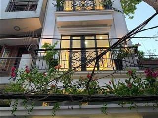 Bán gấp nhà nguyễn khánh toàn 51m2, 5 tầng thang máy, xây mới, ngõ thông rộng 4m, chỉ 12.8 tỷ