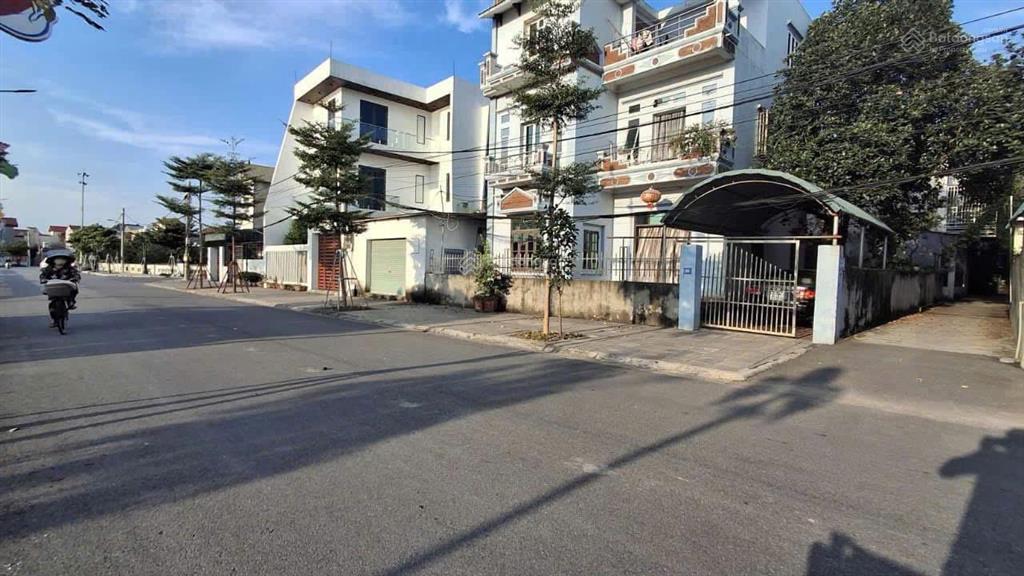 Lô đất đẹp 81m², mt 5m, gần hồ điều hòa lương nỗ, tiên dương, đông anh.