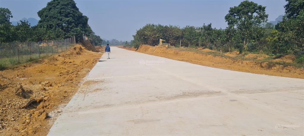 Bán đất cn, nhà xưởng tại xã phú thành, huyện lạc thủy, hòa bình giá cực rẻ chỉ 1 tr/m2 (~40$/m)