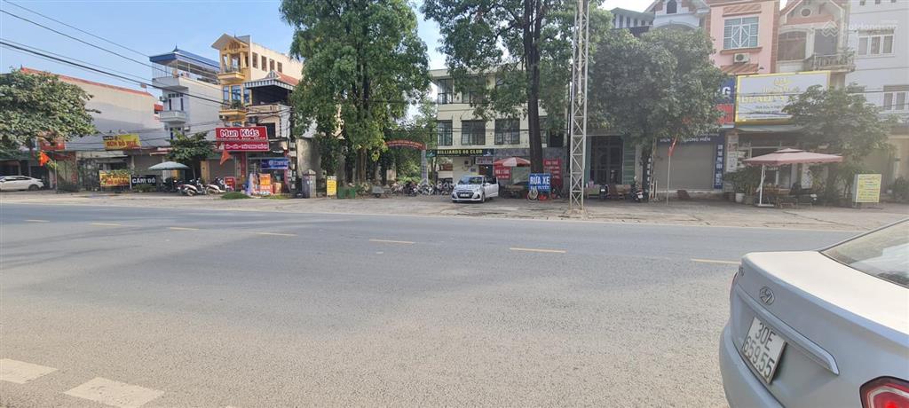 Bán 12000m2 đất tmdv tại thị trấn lương sơn, hòa bình