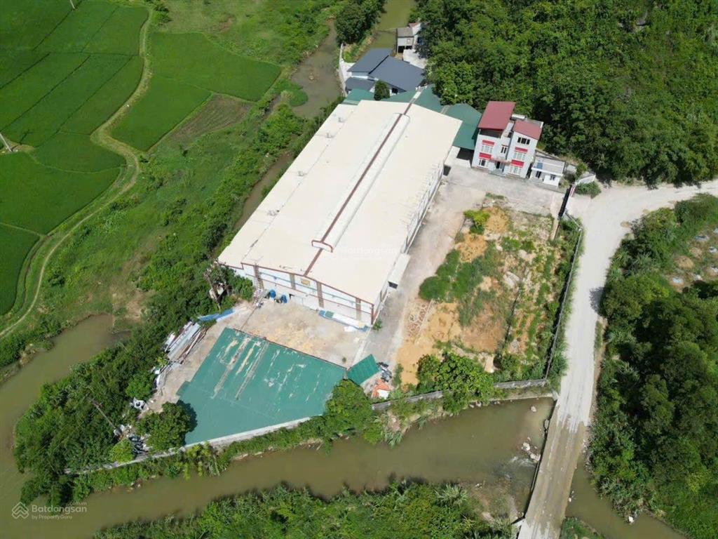 Bán nhà xưởng 4639m tại đườnghcm xã liên sơn huyện lương sơn hòa bình
