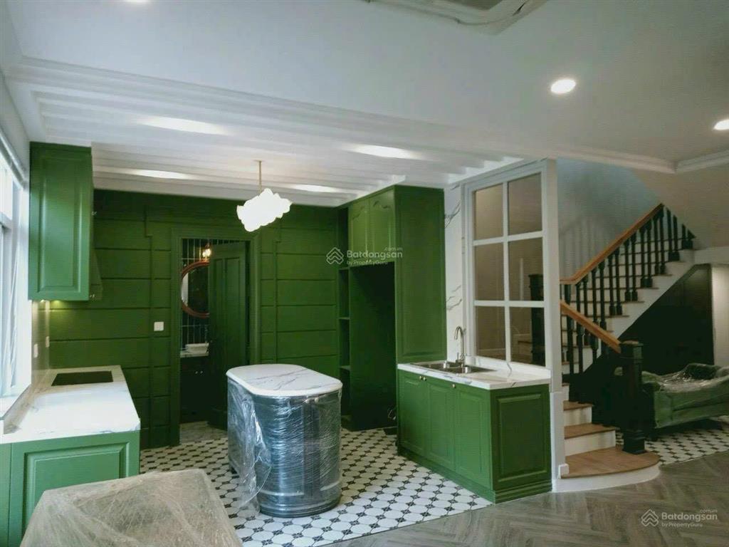 Siêu phẩm phú gia 110 tỷ  330,6m2, dtsd 613m2 kế bên công viên, hồ bán nguyệt, an ninh tuyệt đối