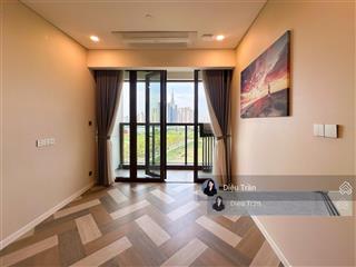 Bán căn 1pn tầng cao nội thất bàn giao như hình tại the galleria metrpole giá tốt chỉ 10.8 tỷ