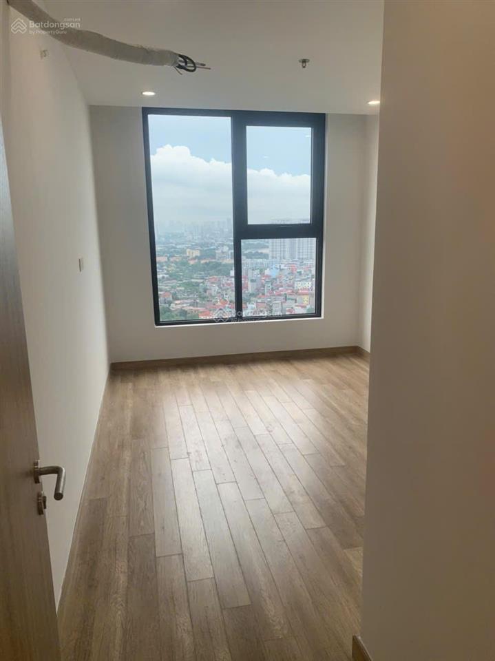 Chính chủ bán căn hộ 2 ngủ  73m2 chung cư the wisteria hinode