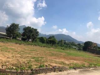 Đất nghỉ dưỡng 860m2 .sổ đỏ trục chính view chill tại sân golf minh trí sóc sơn hà nội giá sinh