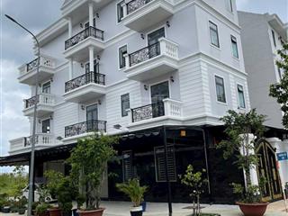 Bán nhanh lô đất 5x20, 100m2 hai mặt tiền, view công viên thoáng mátđông nam.