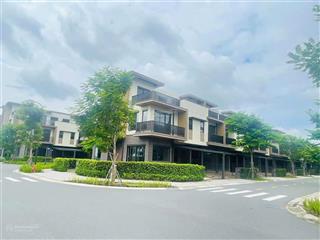 Nhà phố thương mại nhà vườn tại izumi city, 10% kí ngay hdmb, trả chậm không lãi suất!