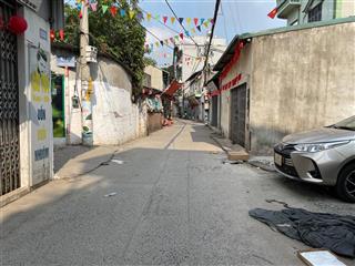 Bán nhà trung tâm di trạch, mặt tiền rộng  ô tô tránh đỗ  kinh doanh, văn phòng. 96m2. giá 8.8 tỷ
